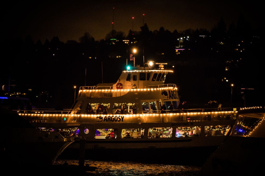 argosycruiseschristmasshipgoodtimeiii Argosy Cruises