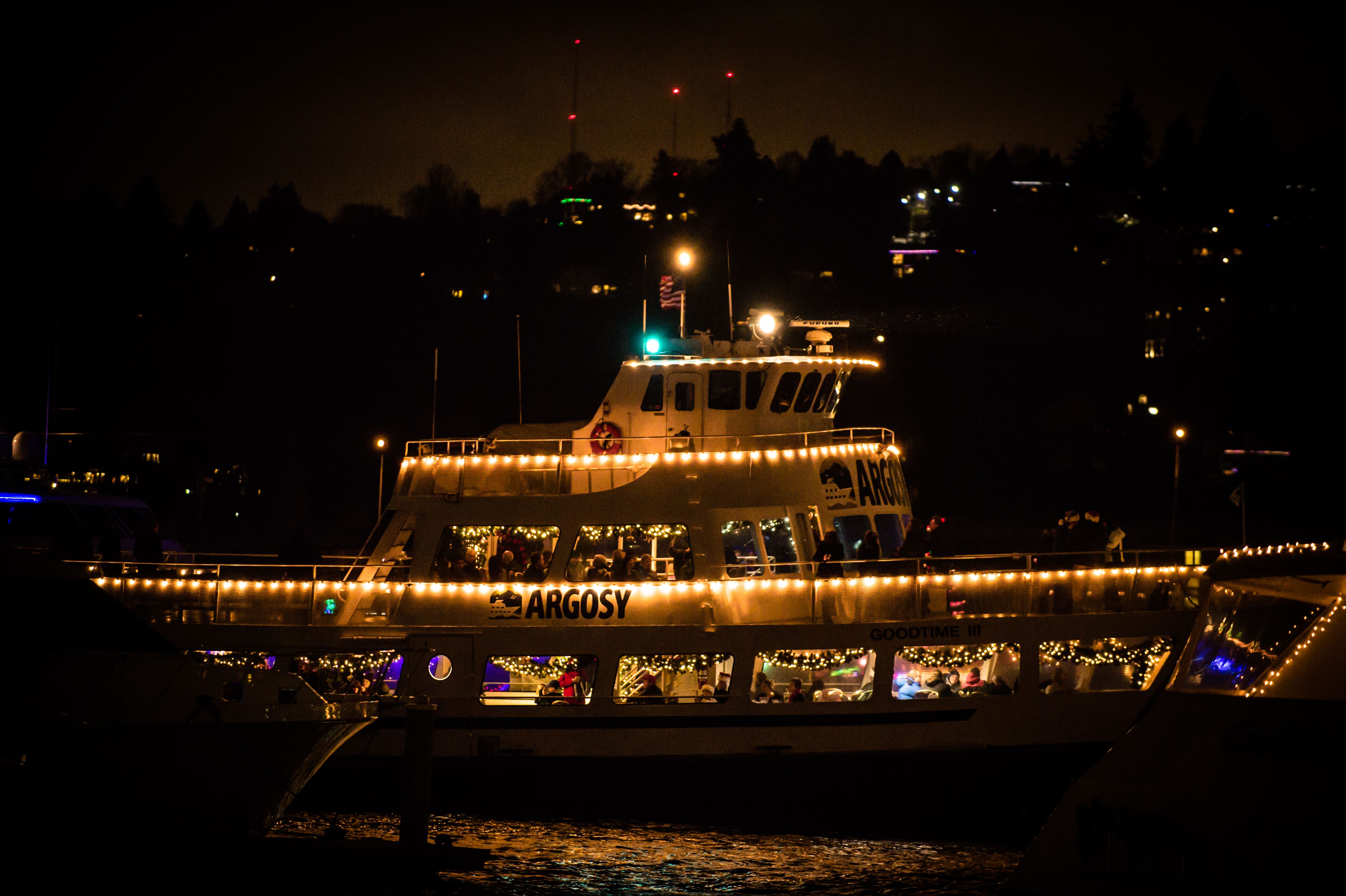 Argosy Cruises Christmas Ship Goodtime Iii Argosy Cruises