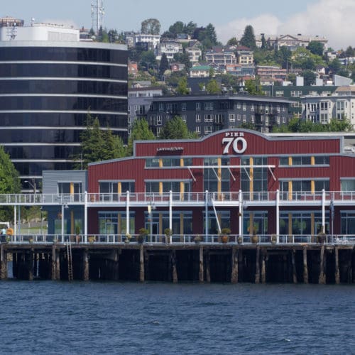 restaurants near argosy cruises harbor tour