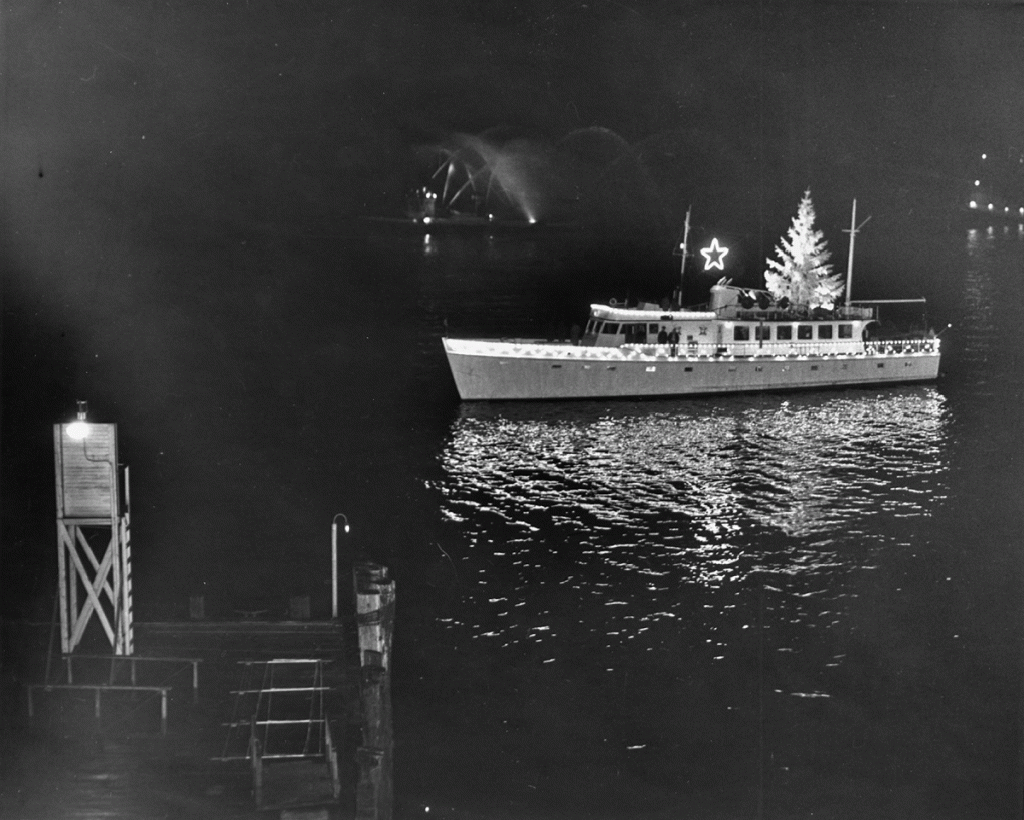 Christmas Ship™ in 1950, Courtesy of the Seattle Municipal Archives (item number 63990)