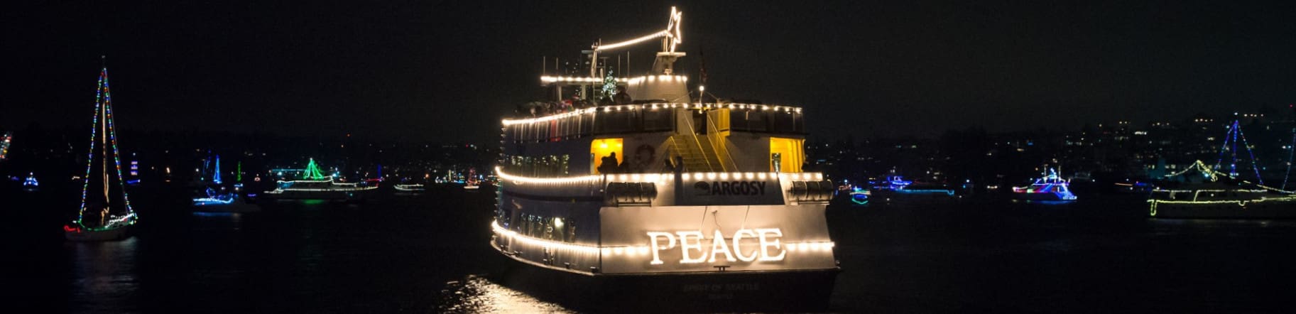 Start A New Holiday Tradition Christmas Cruise In Seattle Argosy Cruises
